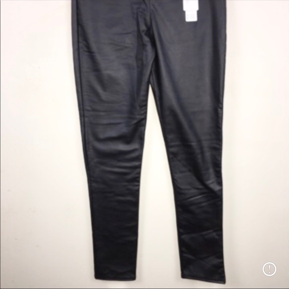 Dallns Black Faux Leather Shaping Push Up Pants NWT - Picture 10 of 14
